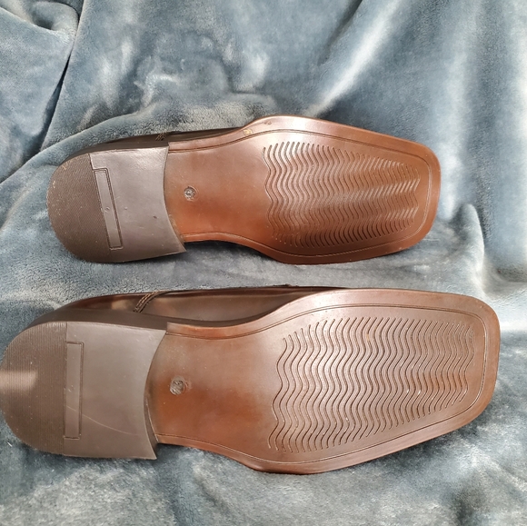 Kenneth Cole Reaction Oxfords Mens shoes.  Brown.  Sz 7.